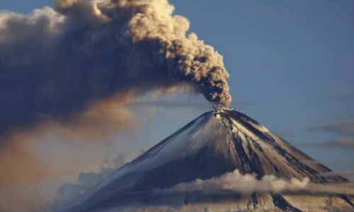 揭秘奇異現(xiàn)象，耳朵里流出火山巖漿的奧秘