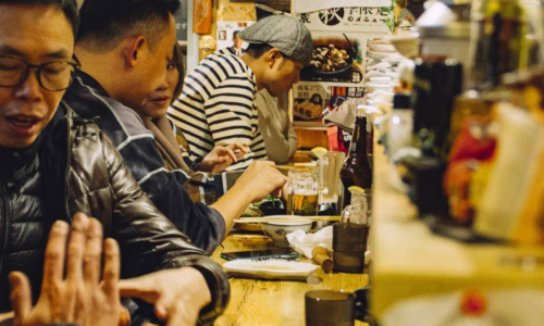 男生宿舍深夜福利:深夜食堂，宿舍的秘密