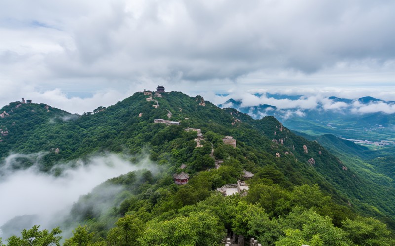 白云山，自然與文化的交匯點(diǎn)探索